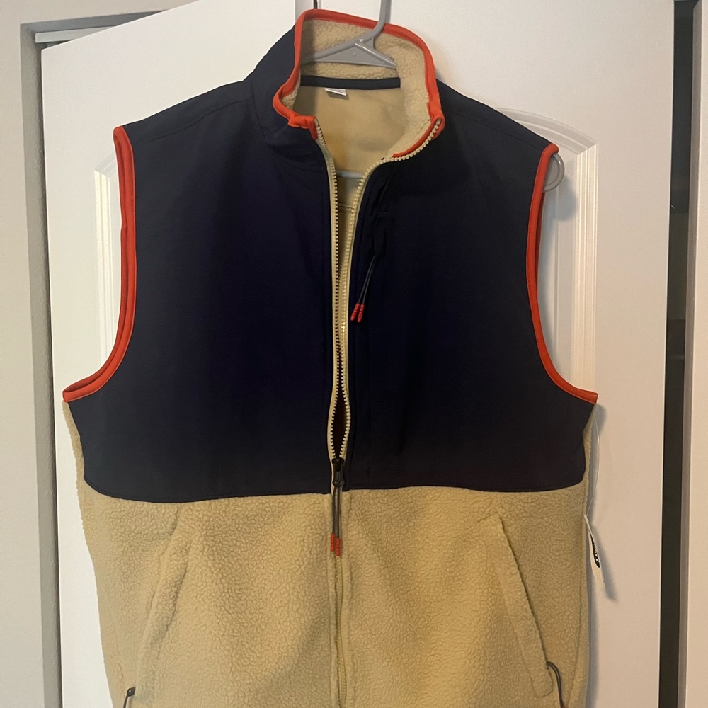 Mens Sherpa Vest
